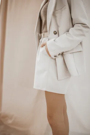 Brunch in the city shorts