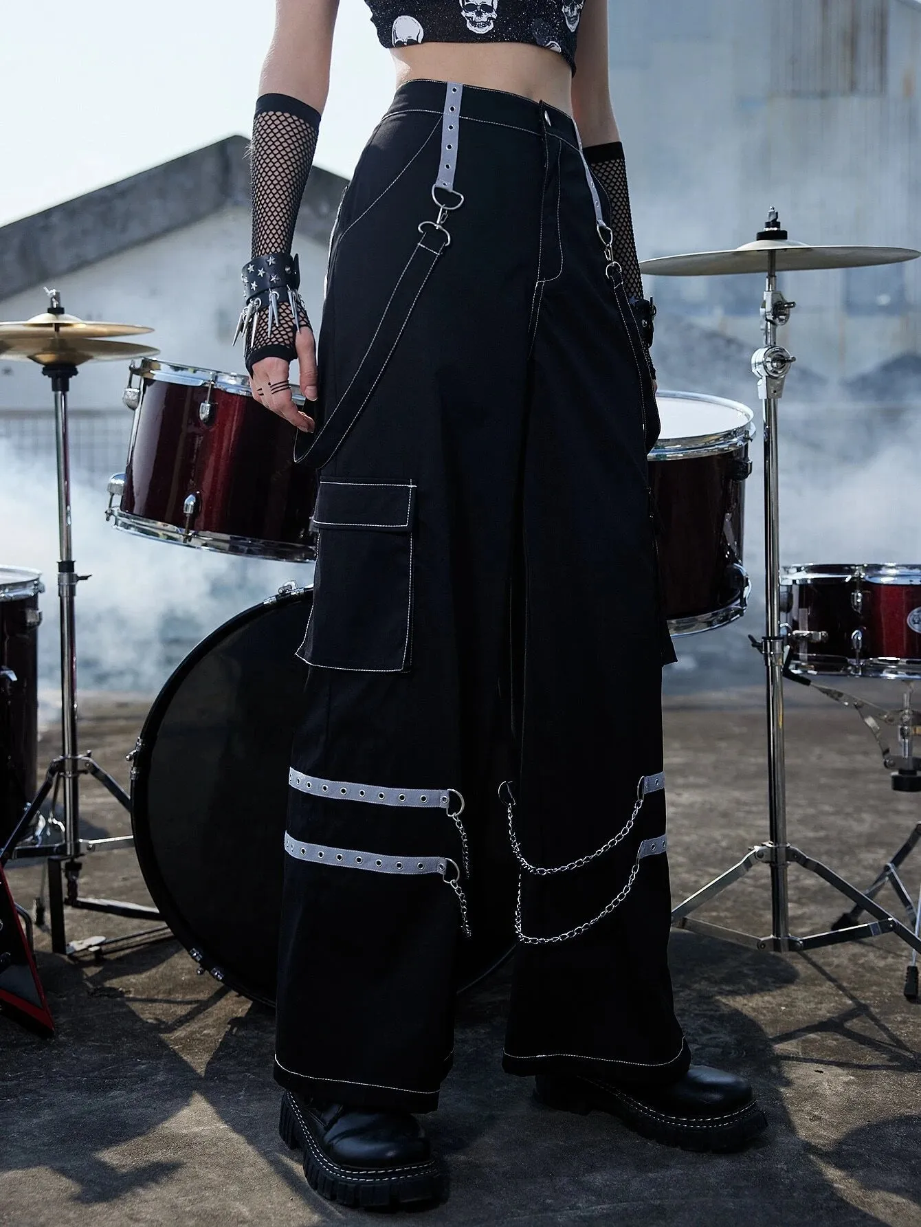 Flap Pocket Chain Cargo Pants