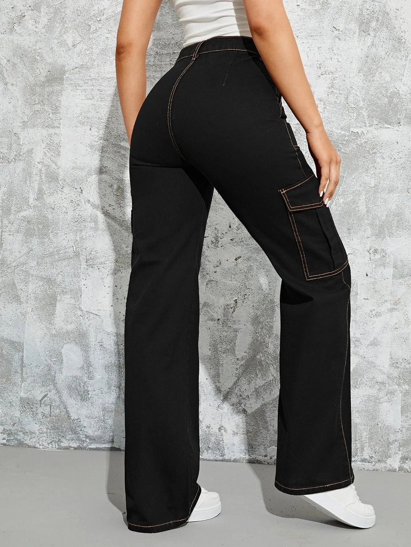 Flap Pocket Denim Cargo Jeans