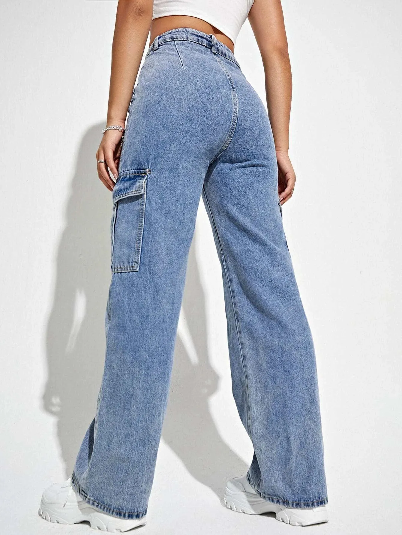 Flap Pocket Denim Cargo Jeans