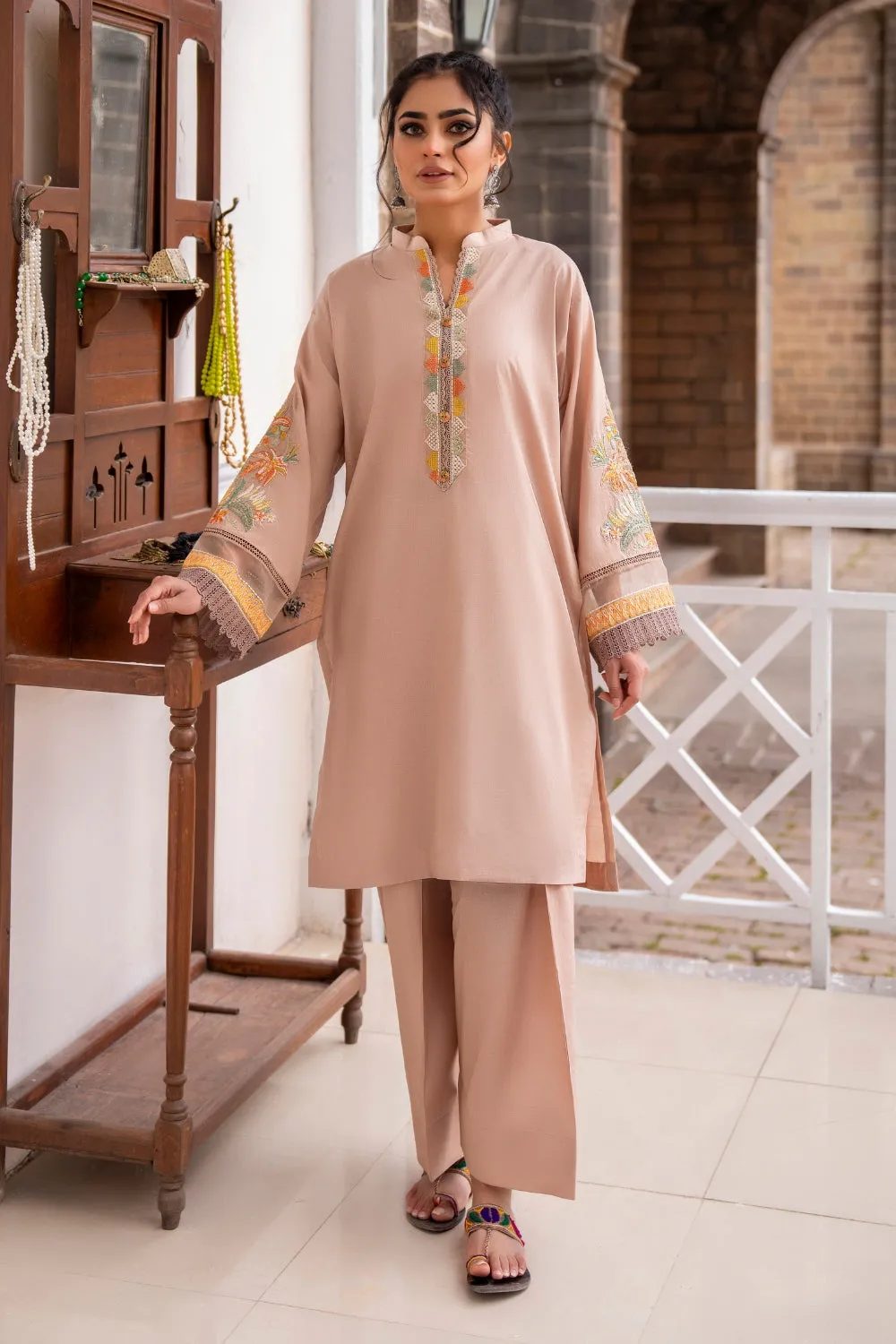 Ittehad | Embroidered Lawn | I-26