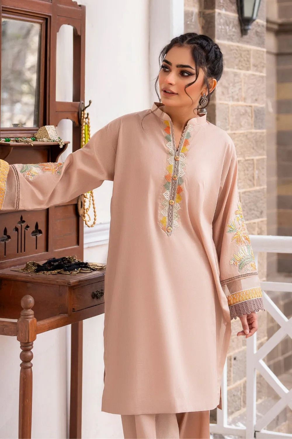 Ittehad | Embroidered Lawn | I-26