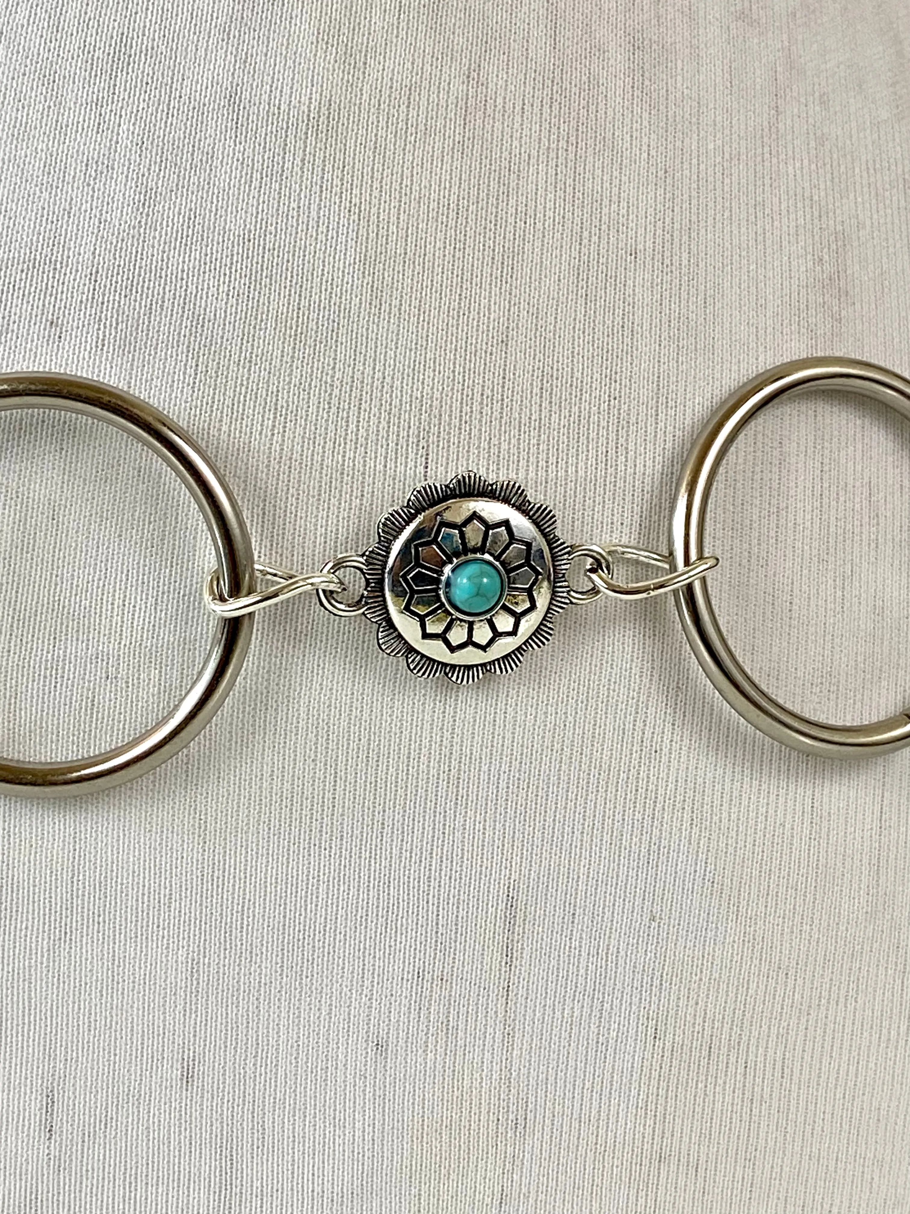 Little flower 🌸 with big circles belt