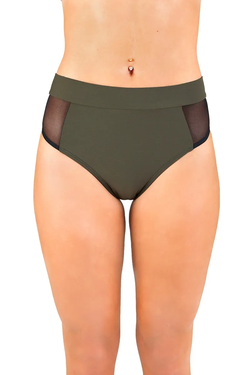 Molly mesh shorts