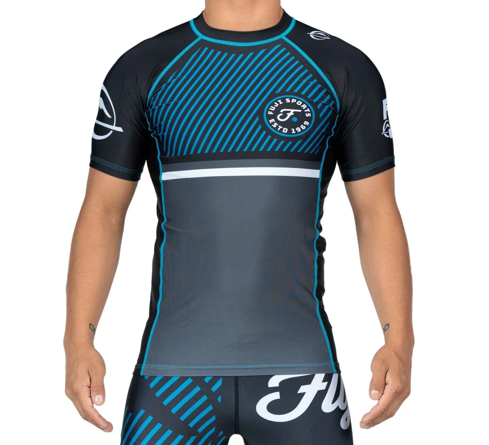 Script Short Sleeve Rashguard