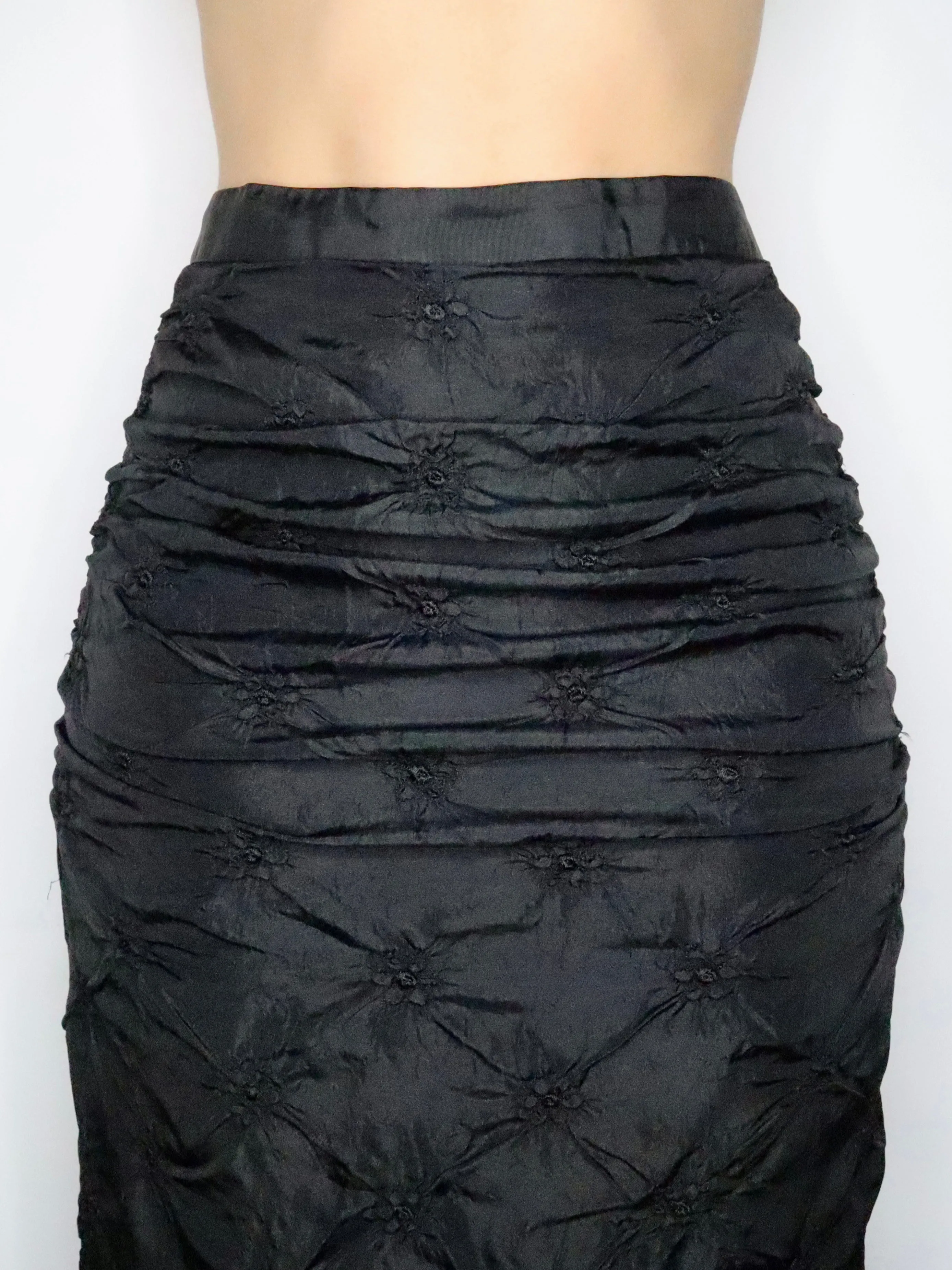 Textured Black Maxi Skirt (Small) 